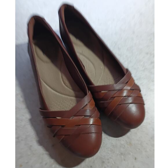 Clarks Leather Braided Flats 6 Brown Minimalist Comfort Classic Quietlux Neutral - Picture 3 of 10